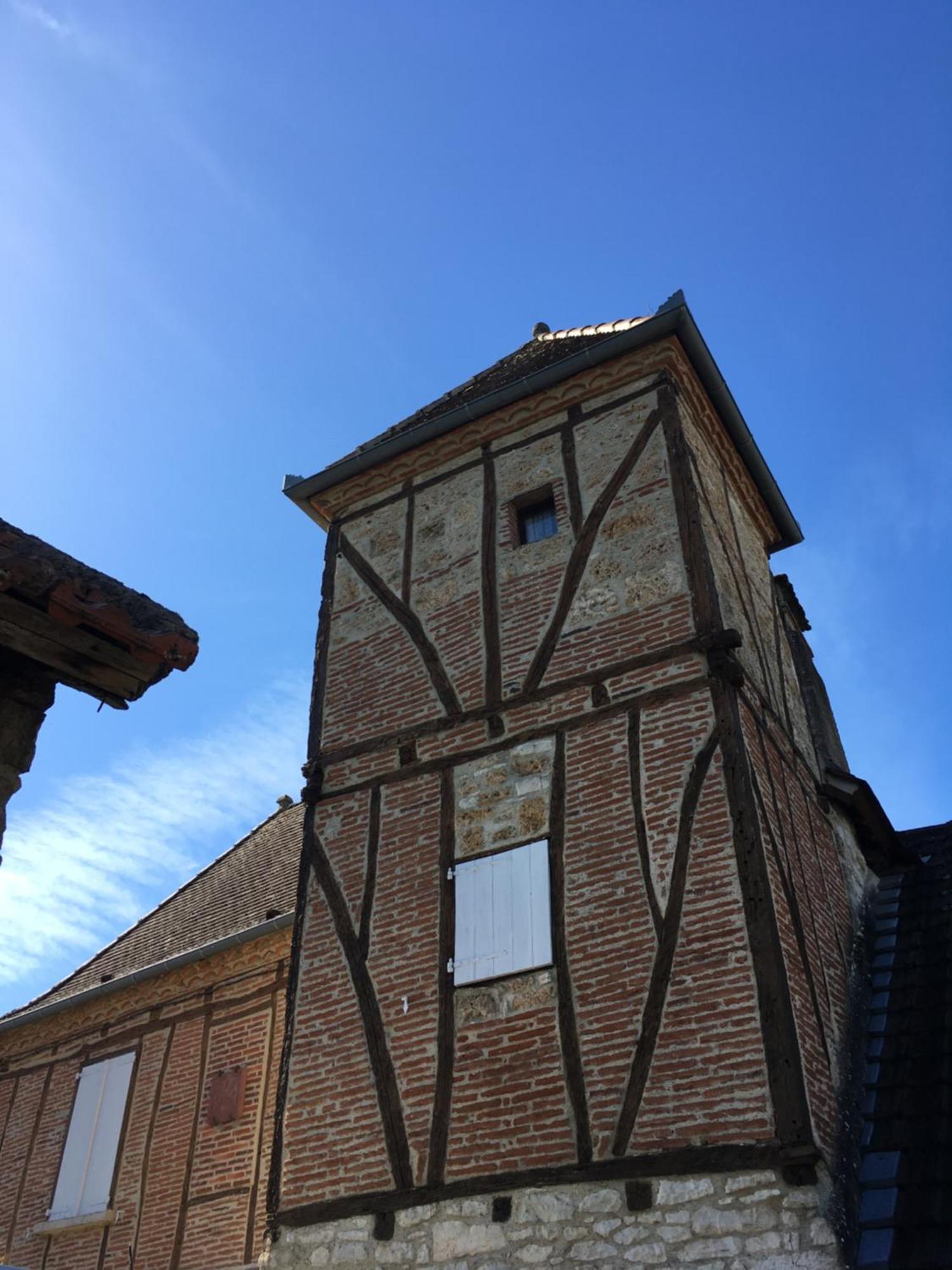 Le Pigeonnier Maison De Caractere Logement 4 Personnes La Maisonnette Renovee Logement 2 Personnes Floirac  Bagian luar foto