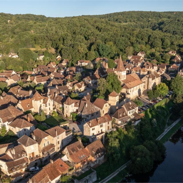 Le Pigeonnier Maison De Caractere Logement 4 Personnes La Maisonnette Renovee Logement 2 Personnes Floirac  Bagian luar foto